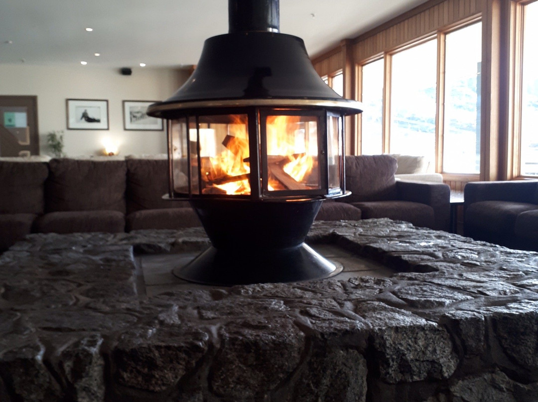 Smiggins Hotel & Chalet Apartments主图