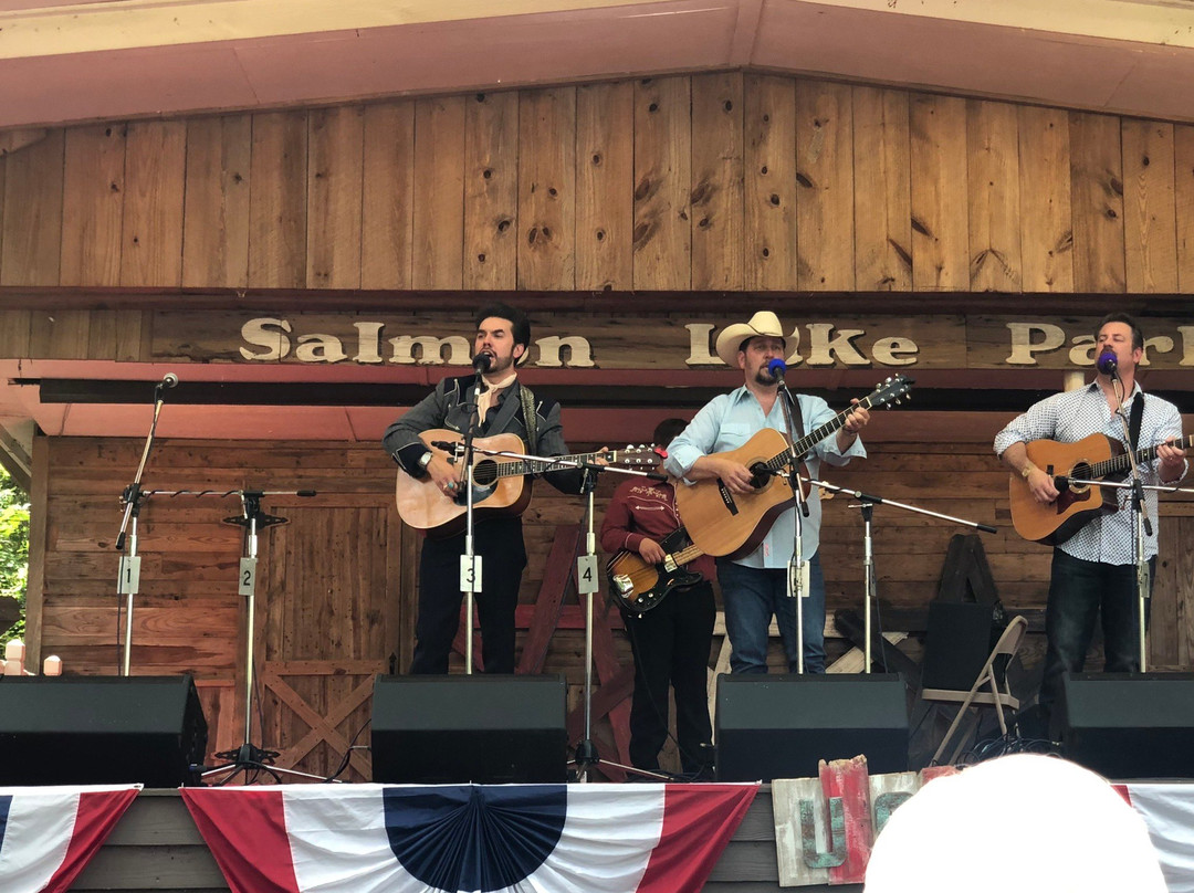 Salmon Lake Park-Grapeland必去景点