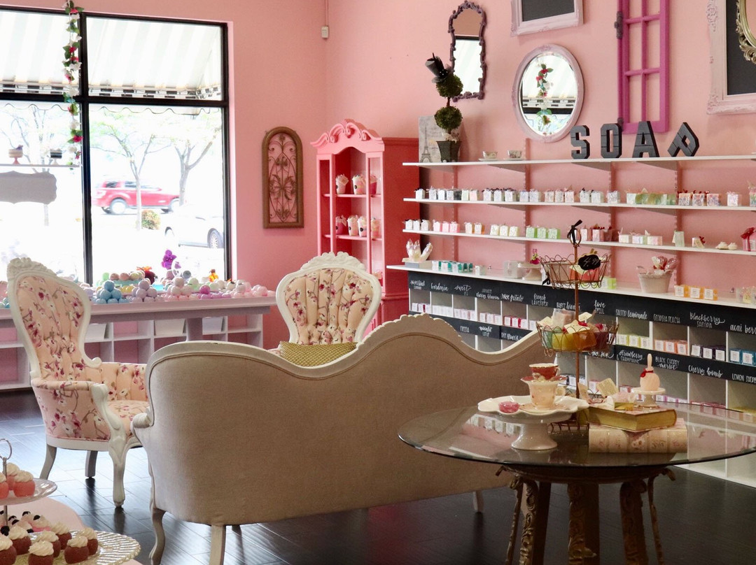 Swinging Soaps-温莎堡必去景点