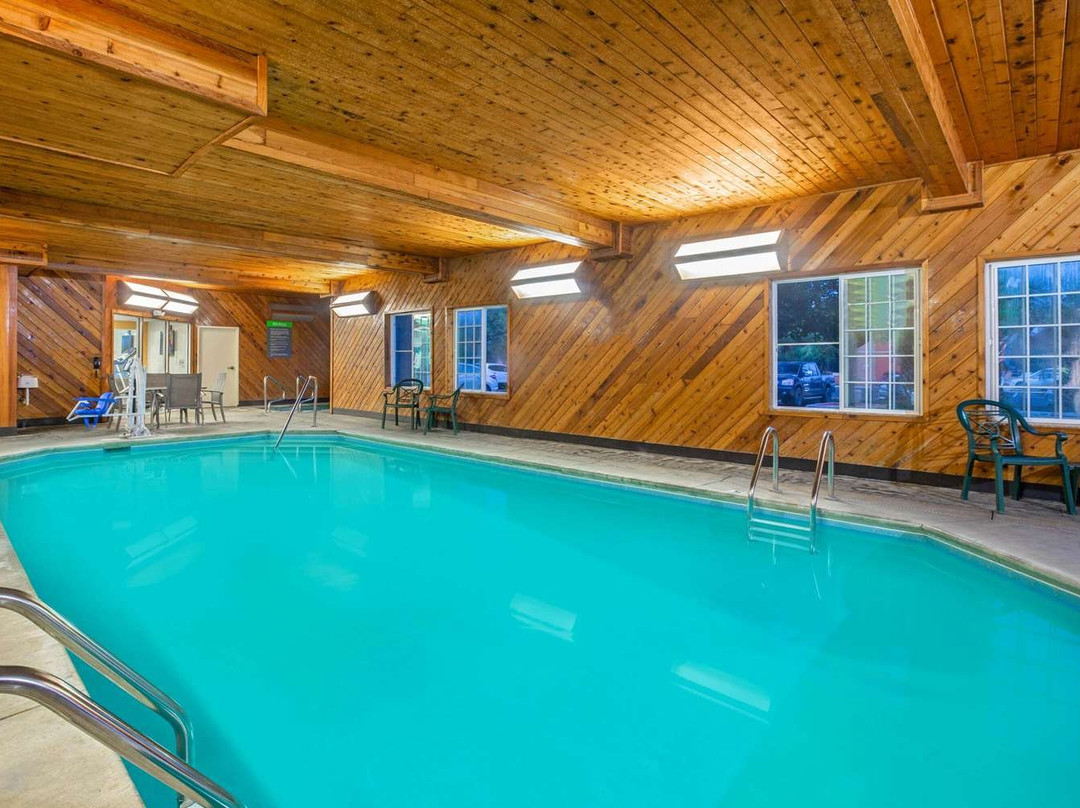 La Quinta Inn & Suites by Wyndham Visalia/Sequoia Gateway主图