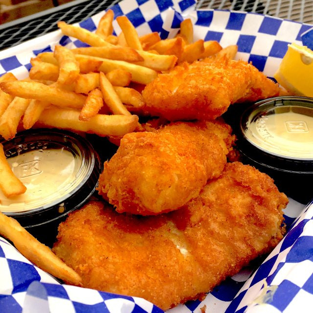 Marshall餐馆和美食-Right Bauer Brewing