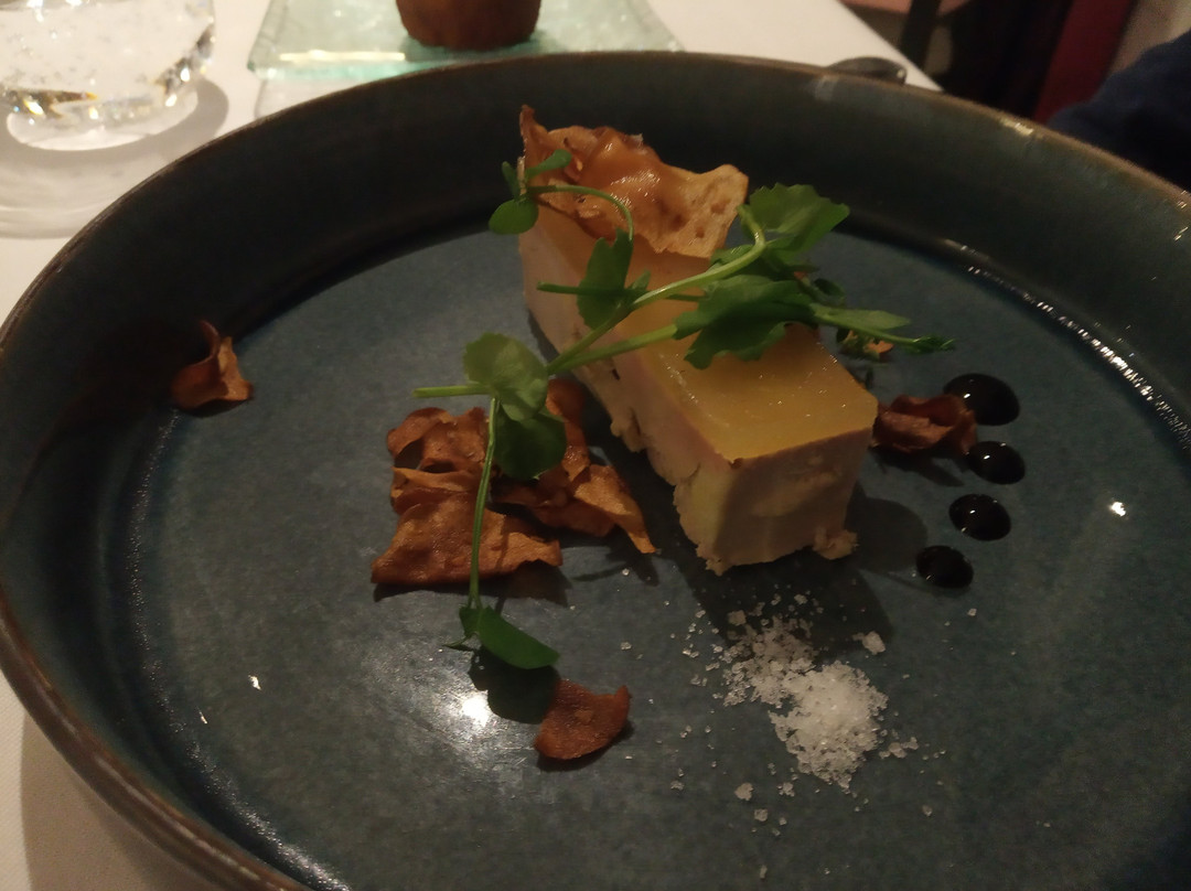 Logis Hotel Aux Maisons主图