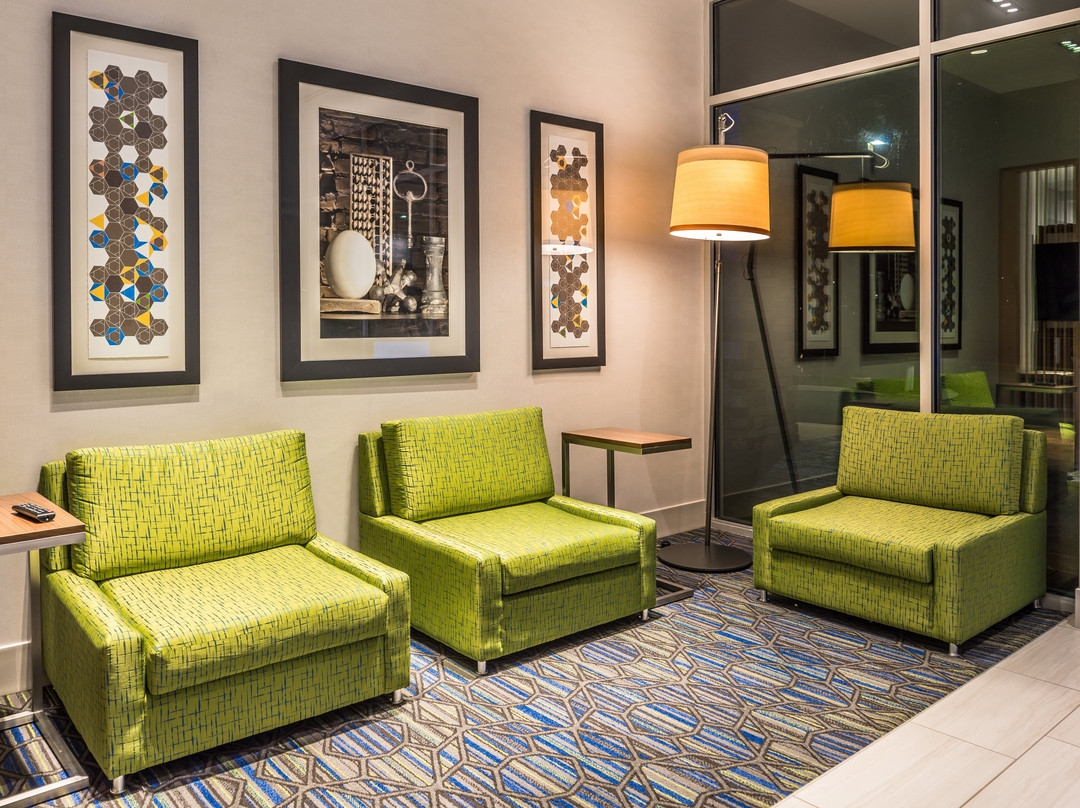 Holiday Inn Express & Suites Farmville by IHG主图