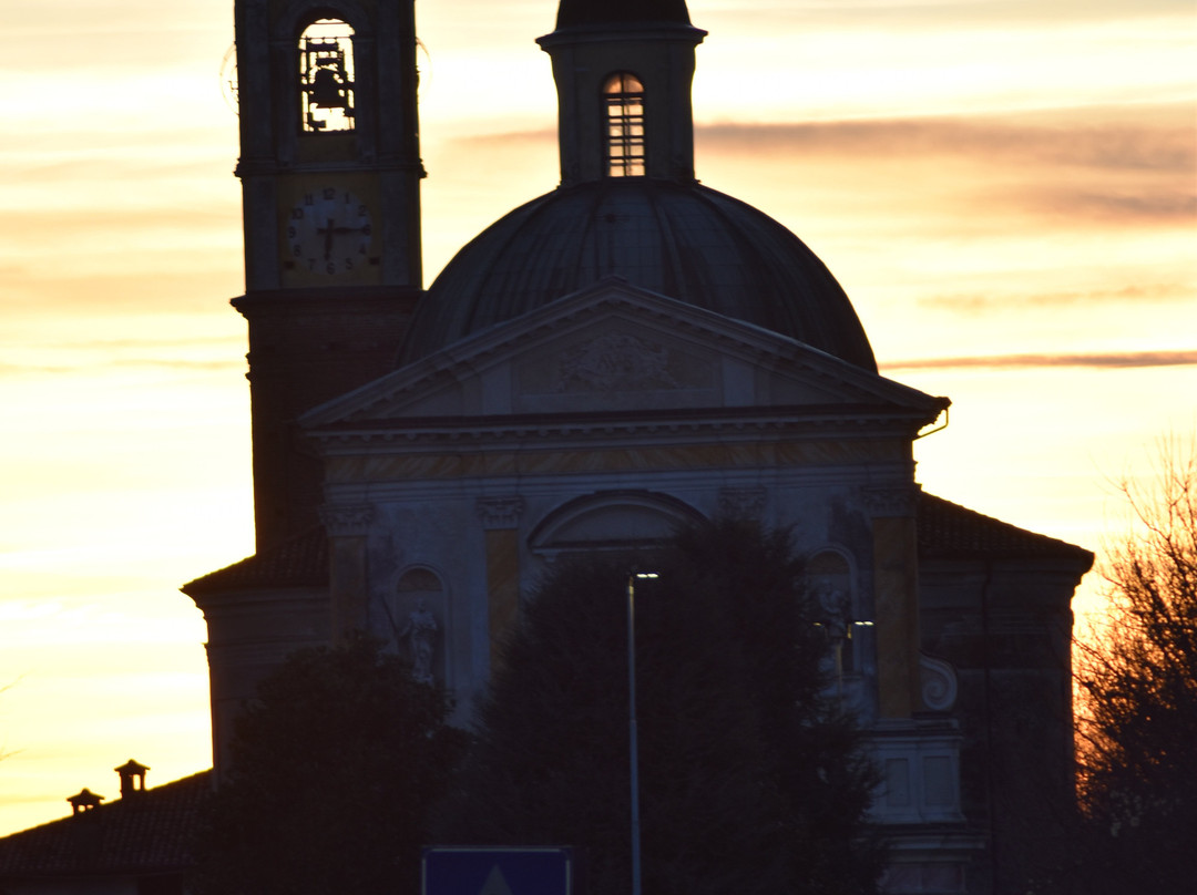 Santuario della Madonna di Caravaggio-Orzinuovi必去景点