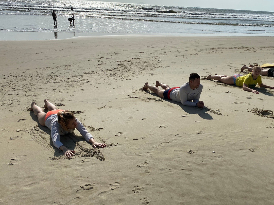 Surf School Extreme Point-芽庄必去景点