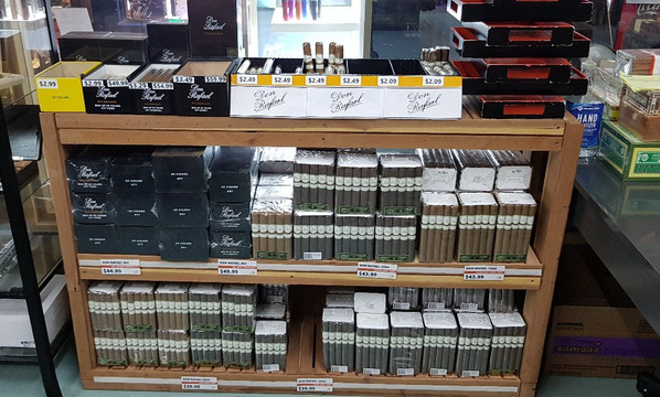 Cigar Warehouse-拉斯维加斯必去景点