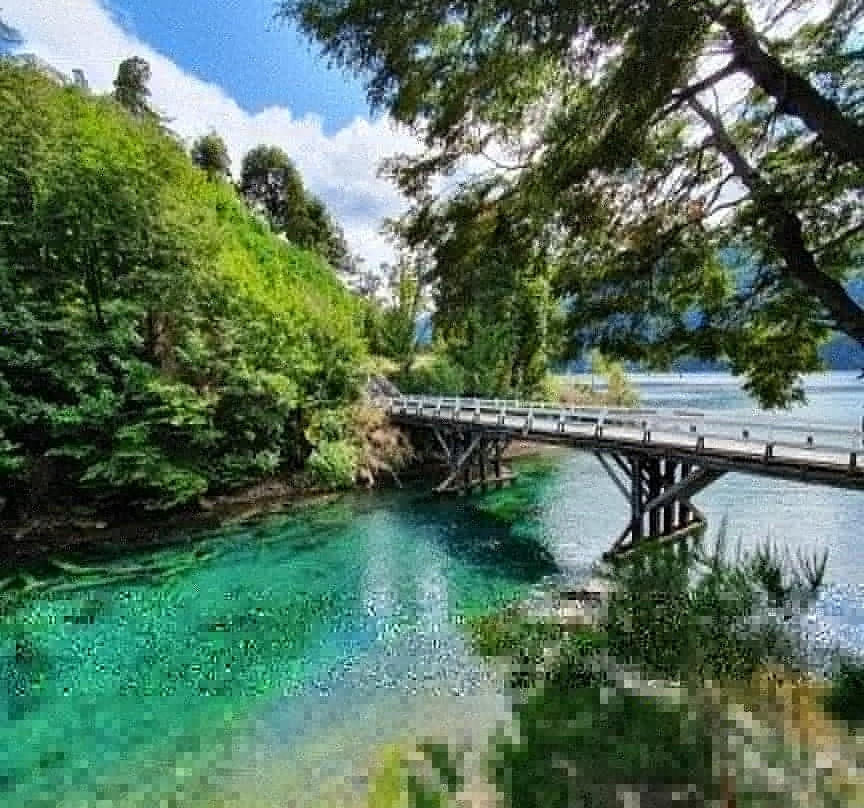 Rio Correntoso-安哥斯度拉村必去景点