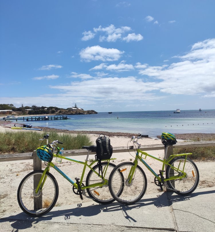 Rottnest Fast Ferries - Day Tours景点图片