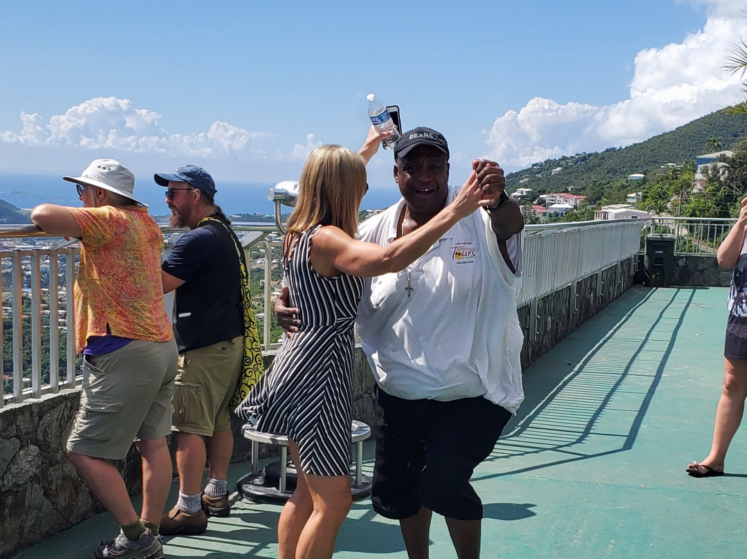 Sunny Liston Tours-圣 托马斯必去景点