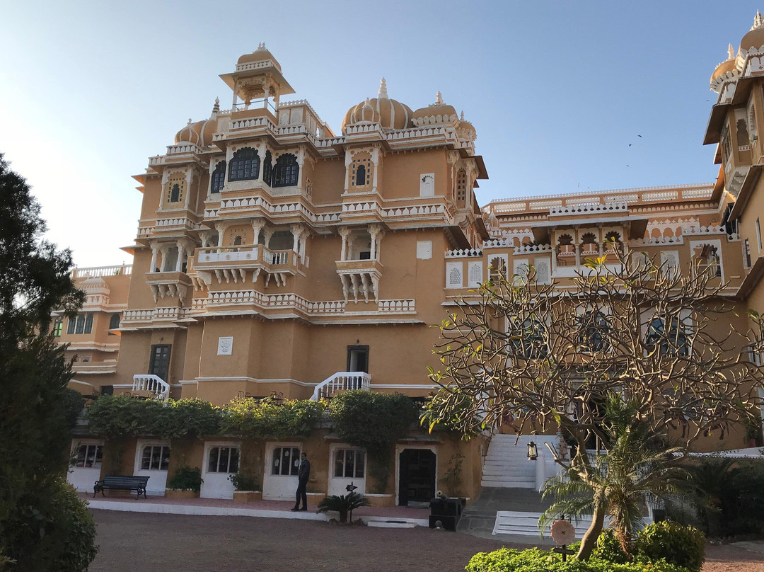 voyageinde.ca & intertskytours-斋蒲尔必去景点