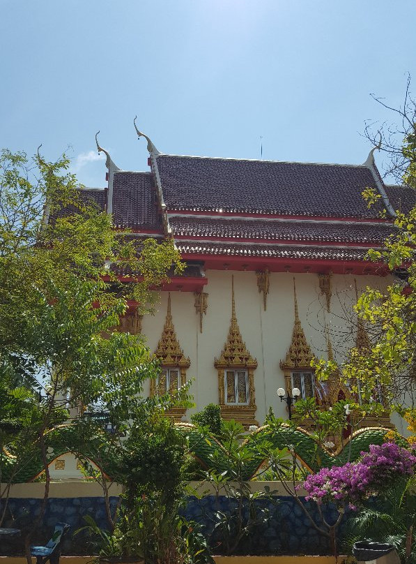 Wat Karon景点图片