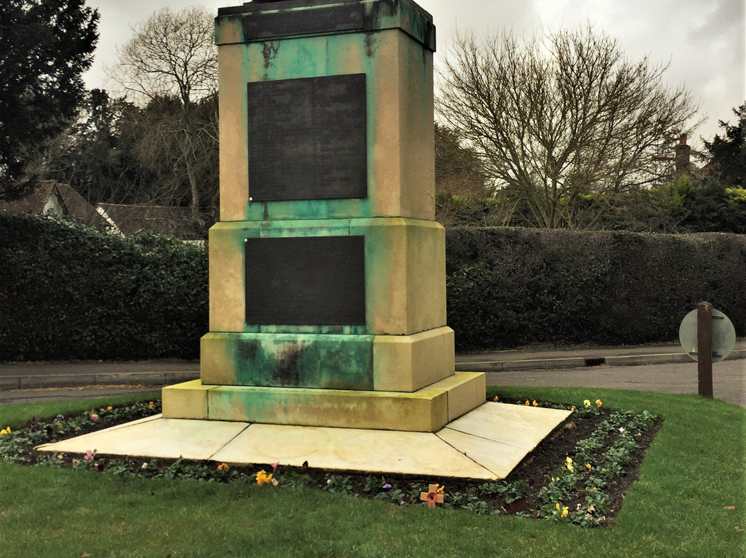 Benenden War Memorial景点图片