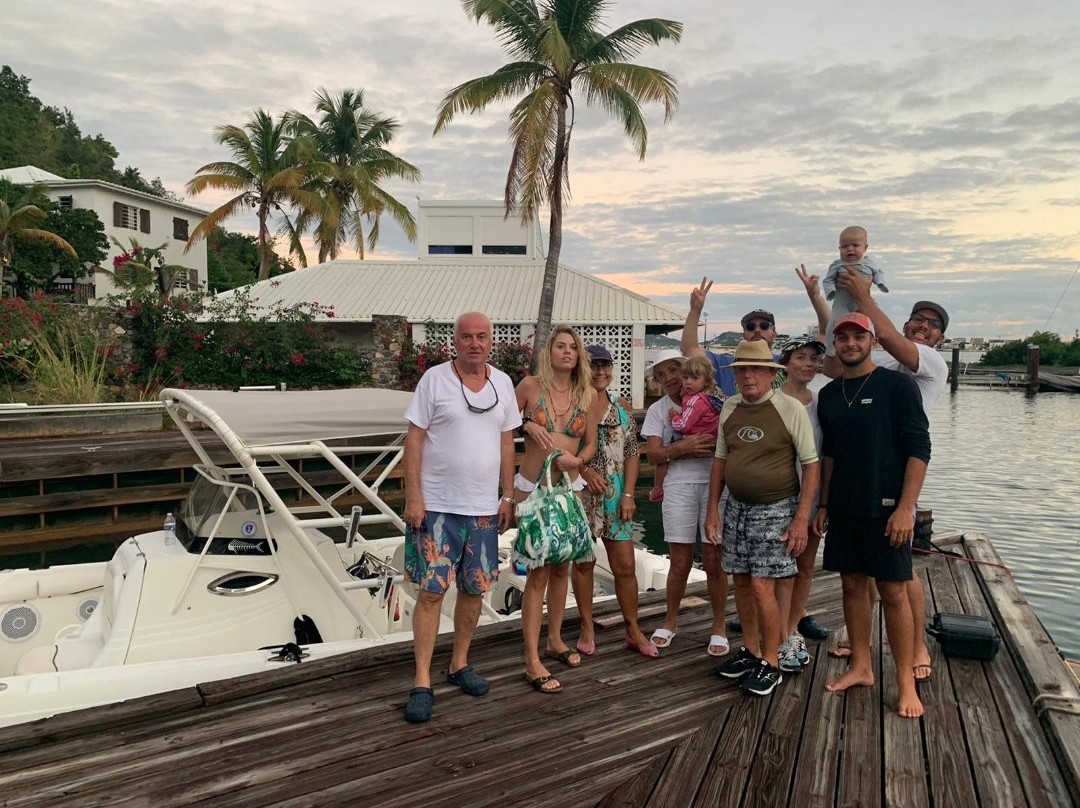 Blue Pelican Boat Charter景点图片