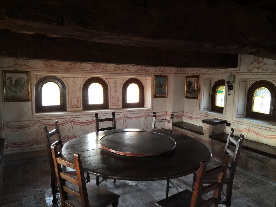 Castello di Godiasco景点图片