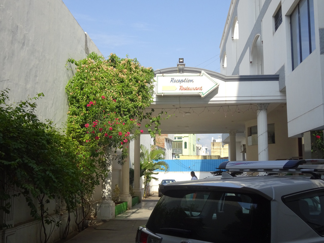 Hotel Theni International主图