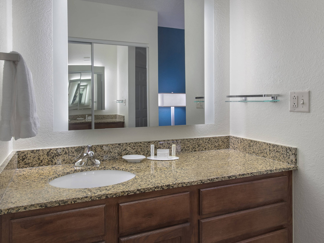 长岛哈帕克/艾斯兰迪亚原住客栈主图