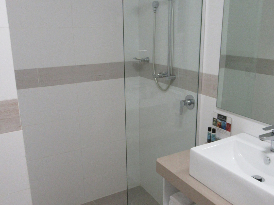 贝斯特韦斯特阿贝尼汽车旅馆兼酒店式公寓主图