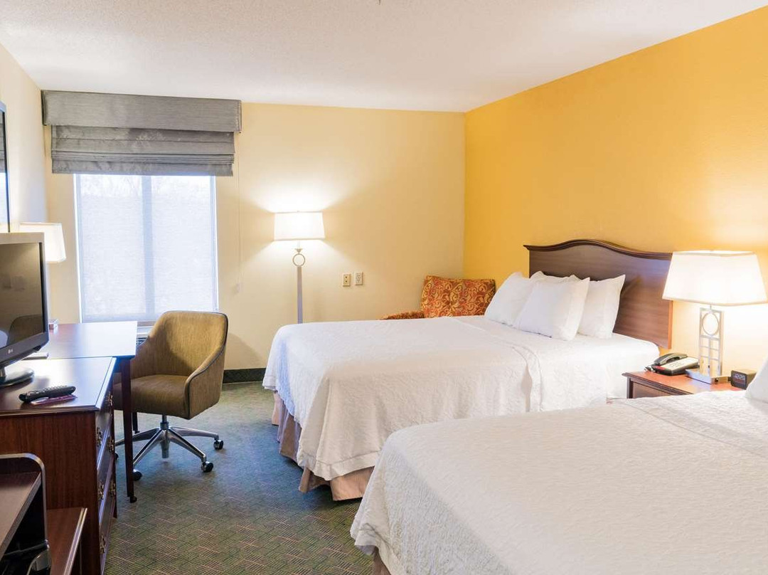 新费城希尔顿恒庭酒店主图