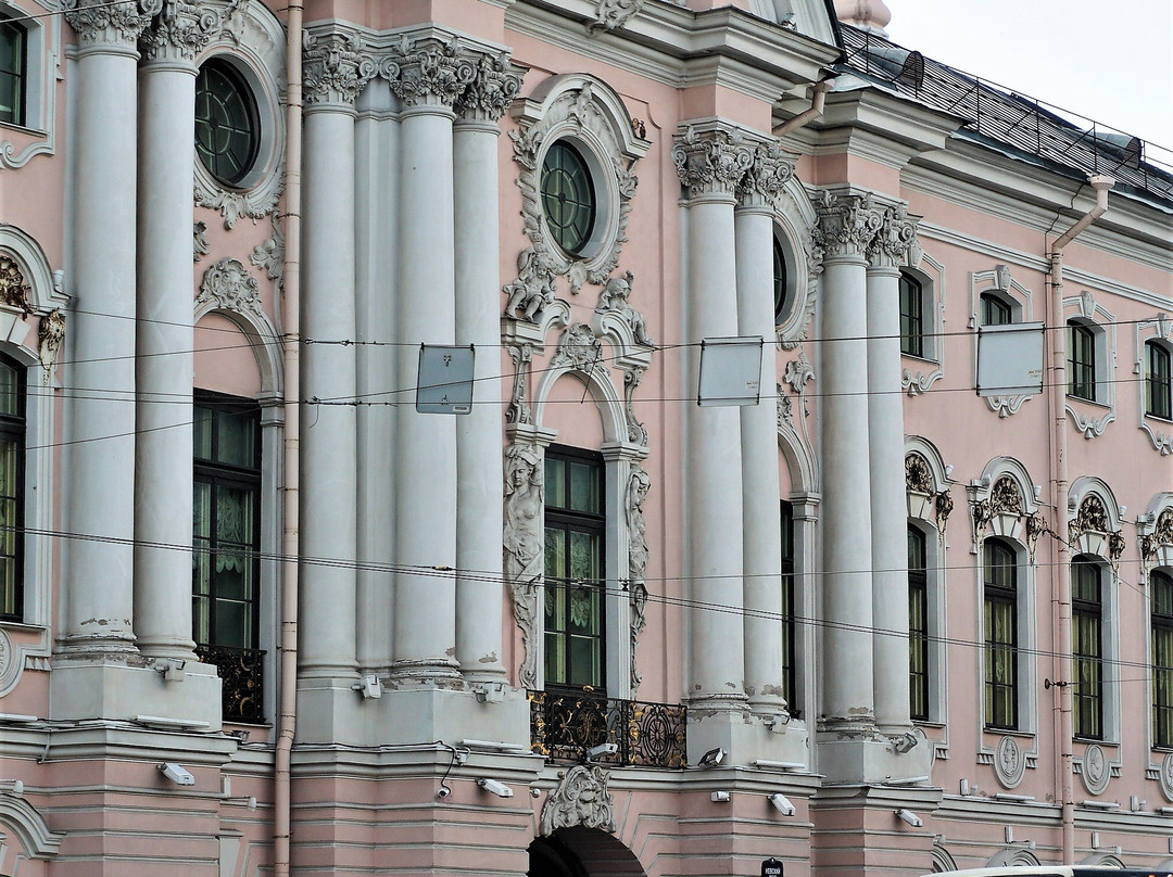 Stroganov Palace景点图片