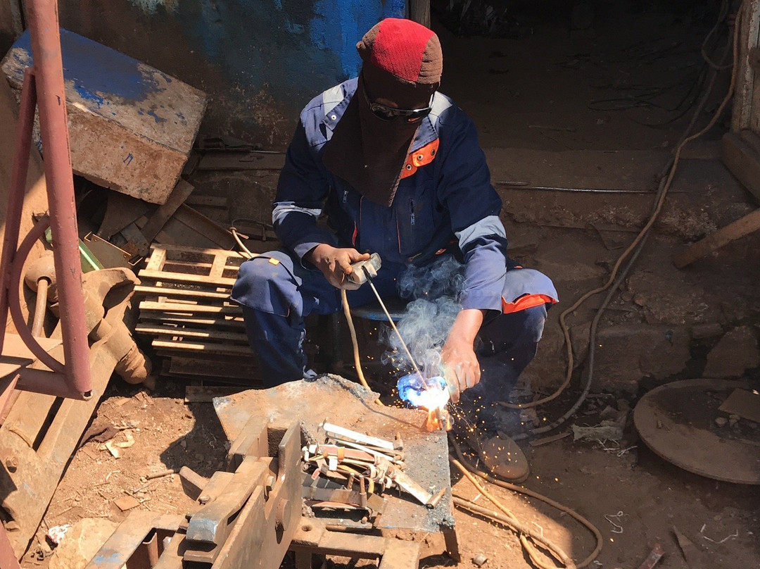 Medebar Market-阿斯玛拉必去景点