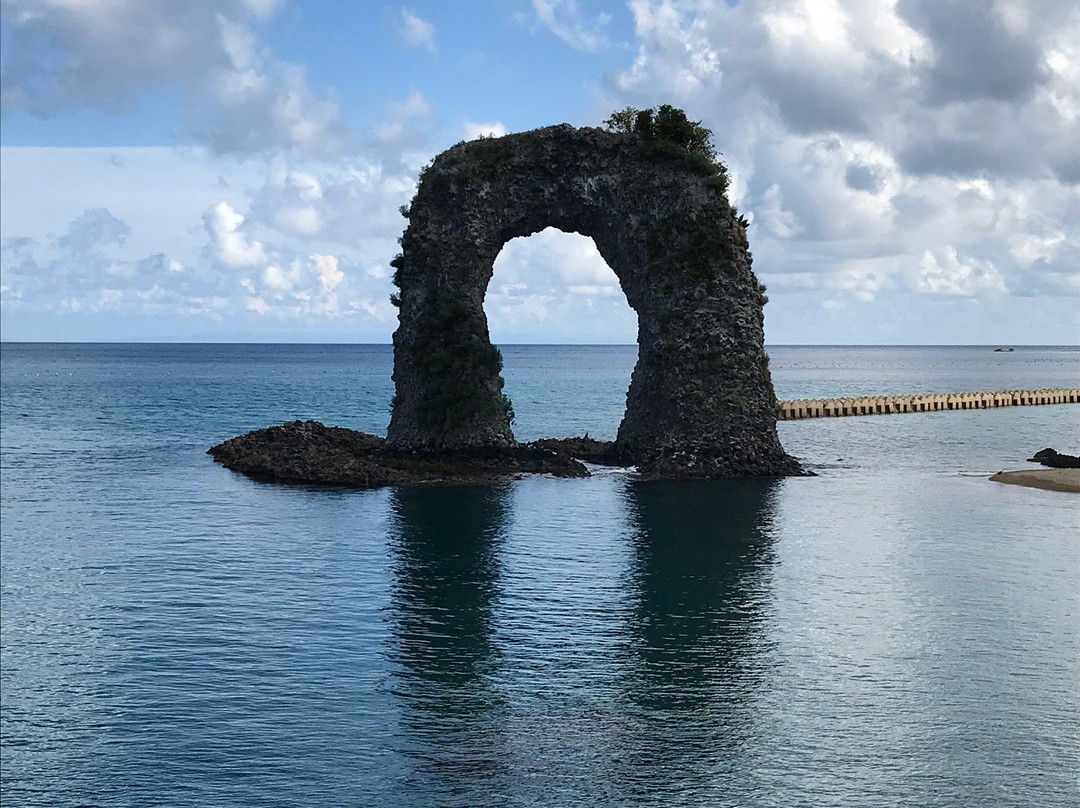 Nabetsuru Rock-奥尻町必去景点