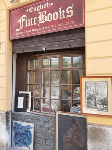 Fine Books-马洛卡帕尔马必去景点