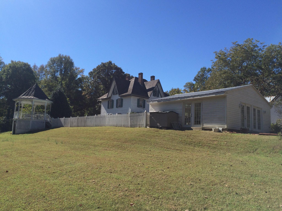 Charles City旅游景点-Edgewood Plantation