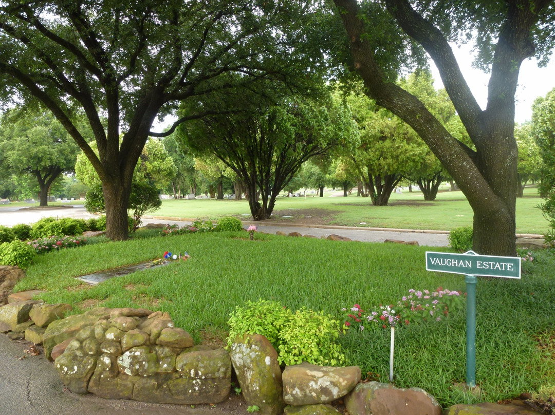 Laurel Land Funeral Home and Laurel Land Memorial Park - Dallas-达拉斯必去景点