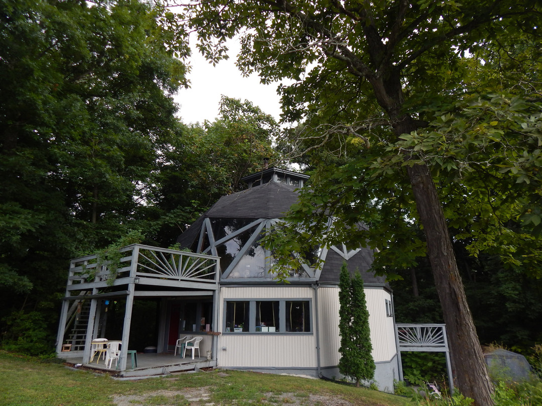 Englewood旅游景点-Yoga Farm