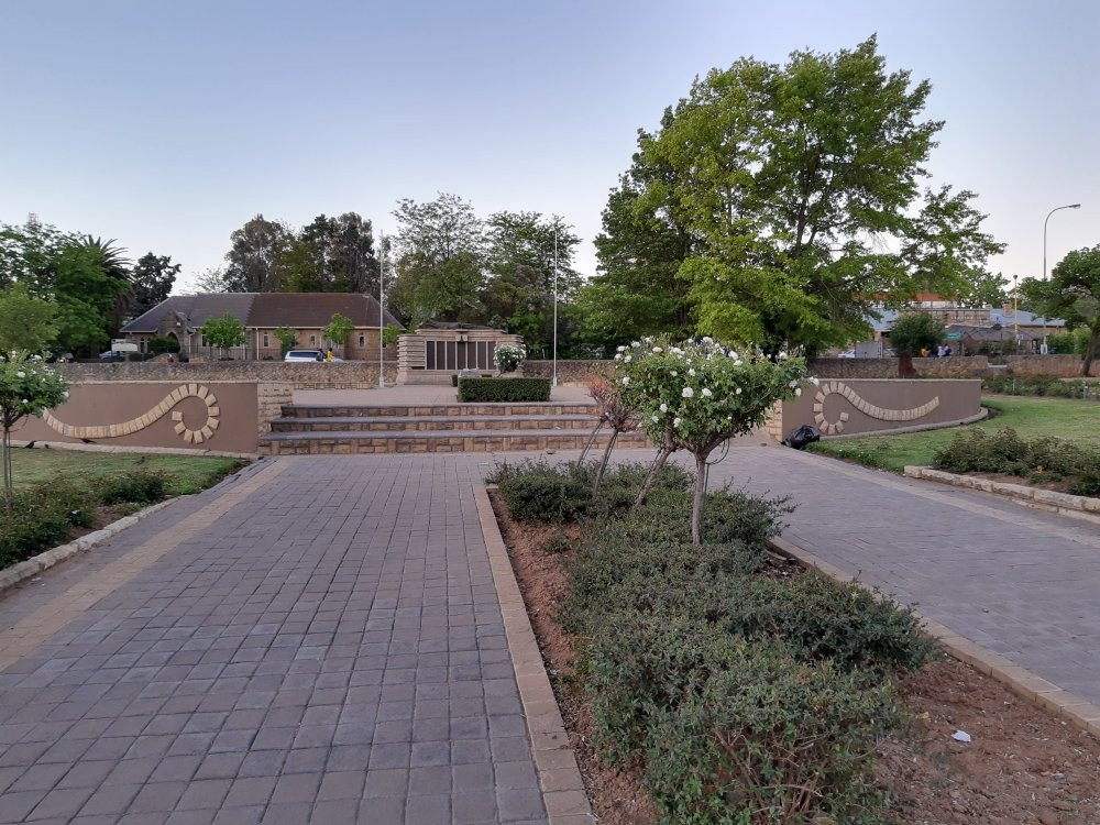 Makoanyane Square-马塞卢必去景点