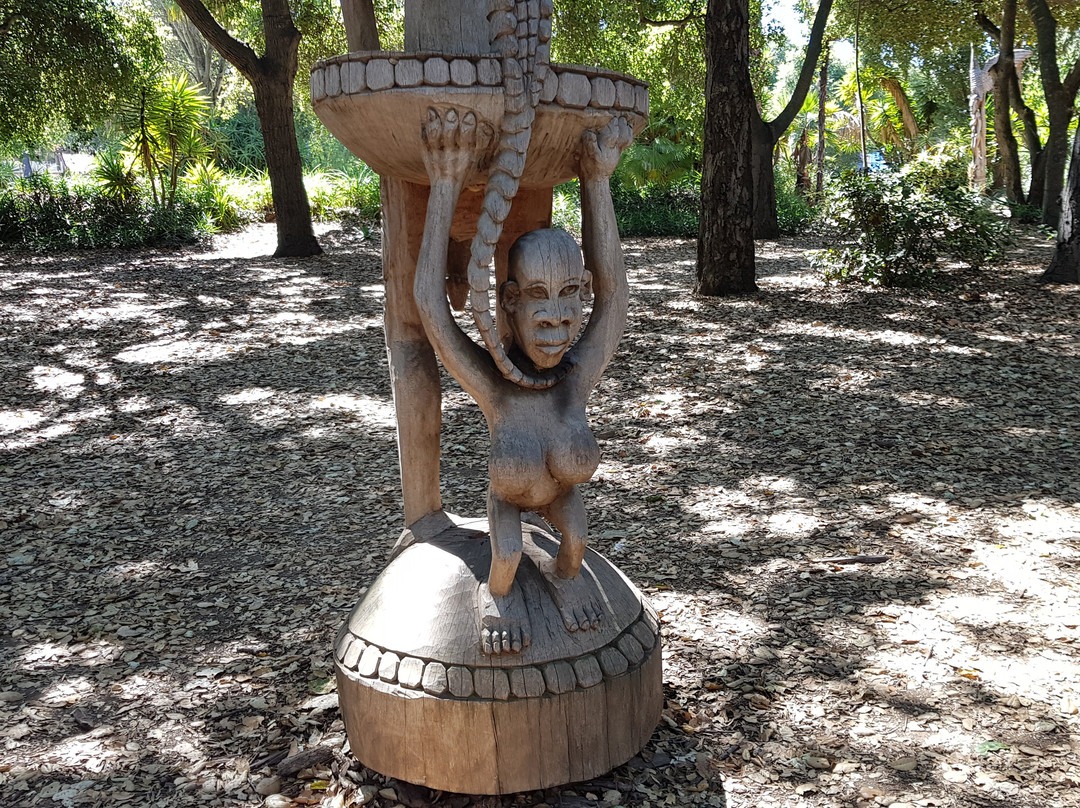 巴布亚·新几内亚雕塑公园-斯坦福必去景点