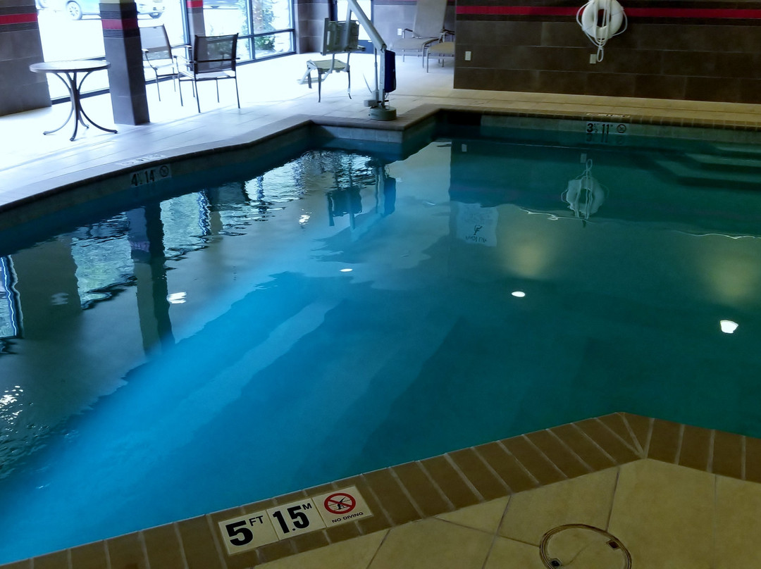 克拉马斯红木国家公园假日智选快捷酒店主图