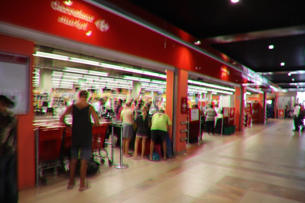 Cour Perrinon-法兰西堡必去景点