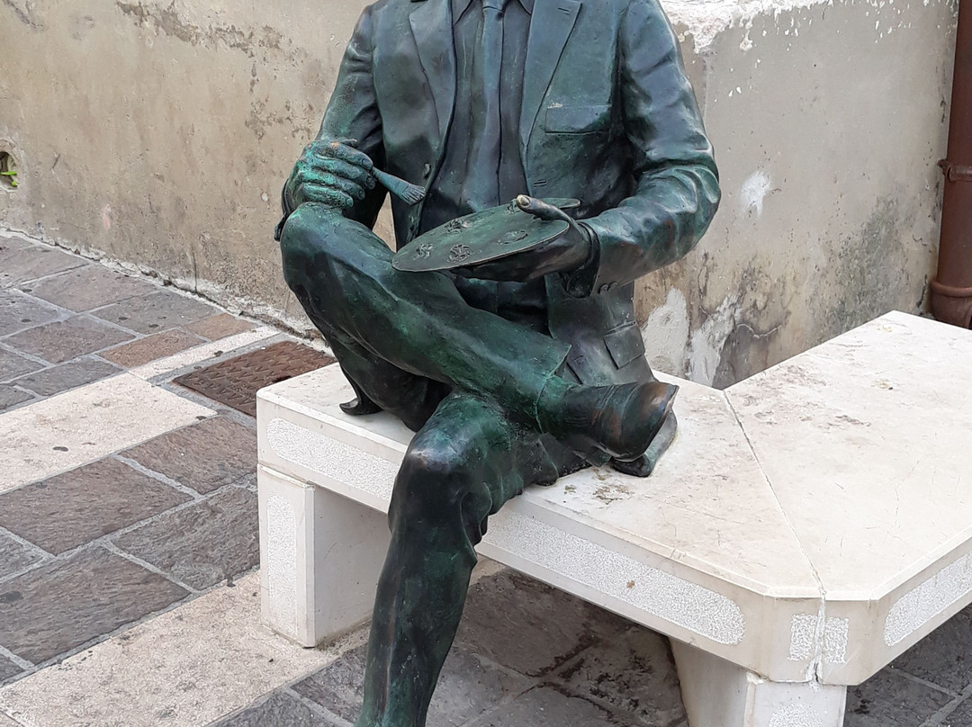 Statua di Carlo Cappella景点图片