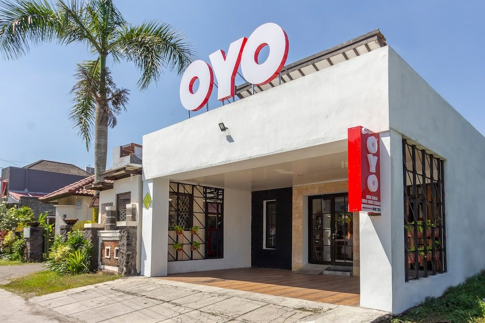 Rifka Annisa Guest House Syariah主图