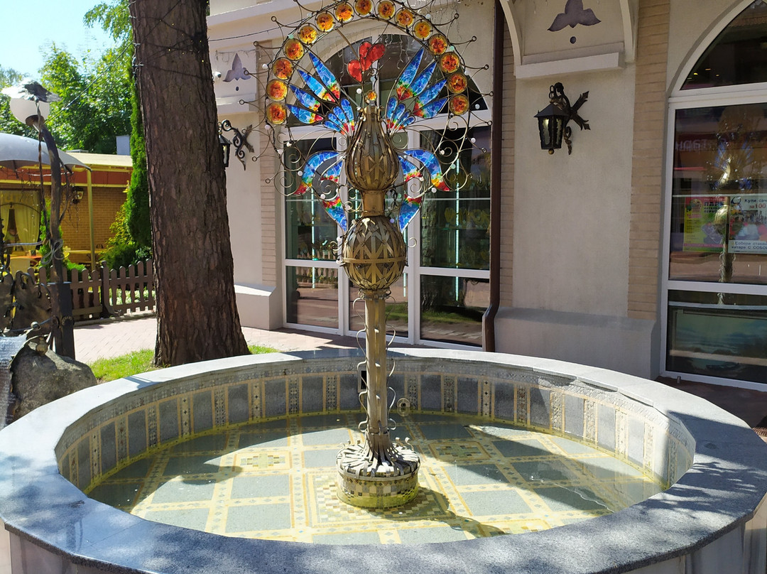 Peacock Fountain景点图片