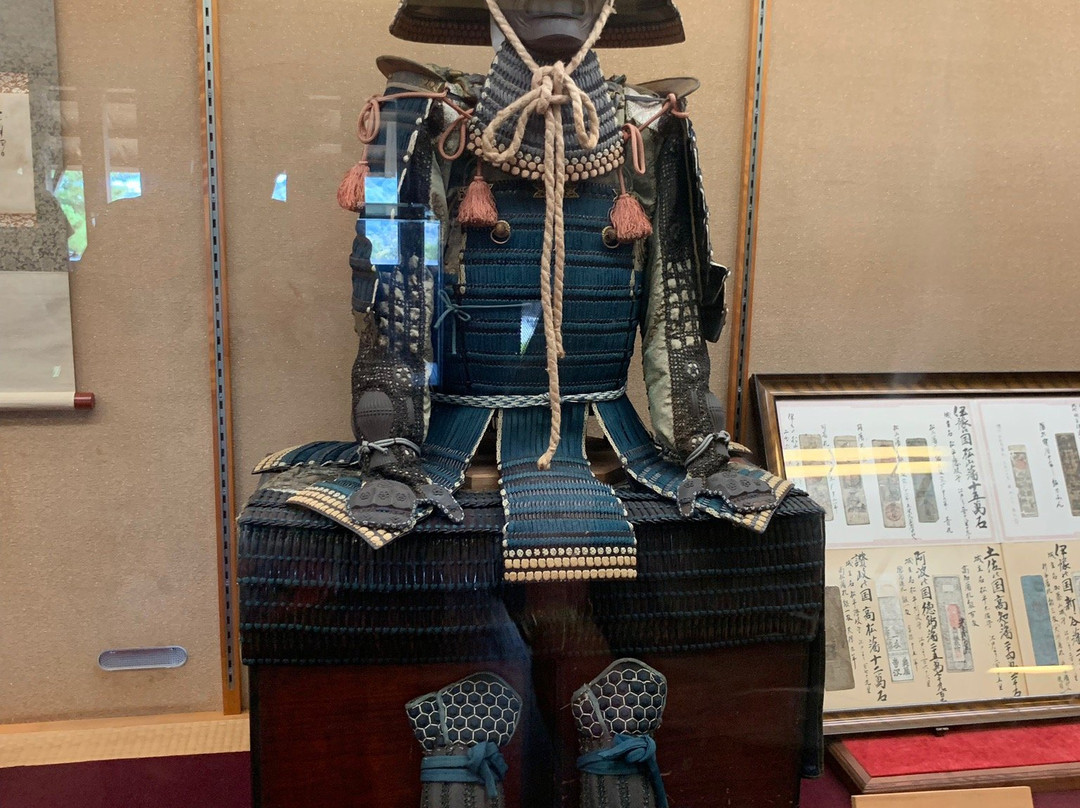 Matsuyama Castle Ninomaru Historical Garden-松山市必去景点