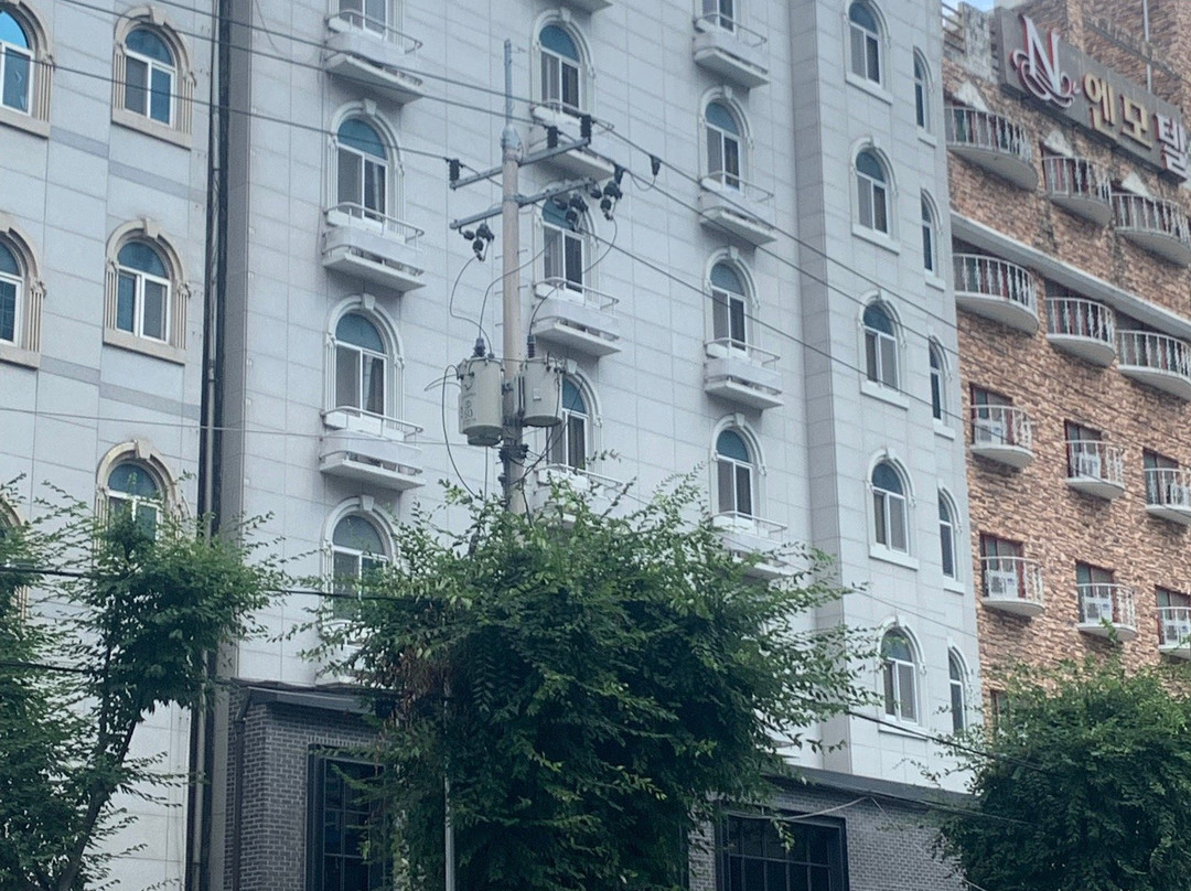 Hotel The Spot主图