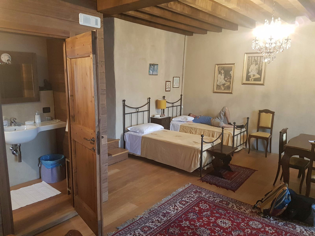 Castello di Gambaro di Ferriere景点图片