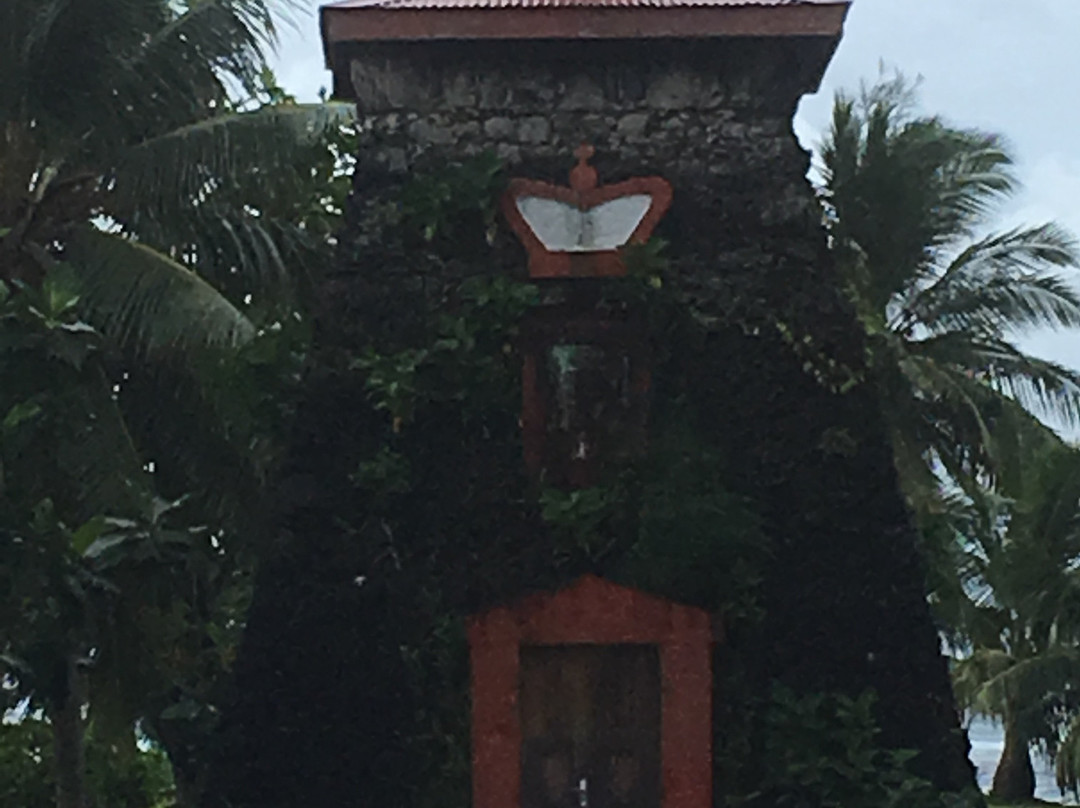 Tomb of King Pomare V景点图片