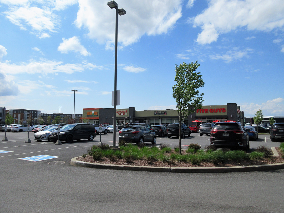 Quartier DIX30-Brossard必去景点