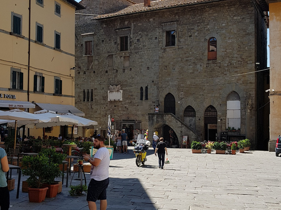 Piazza Signorelli景点图片