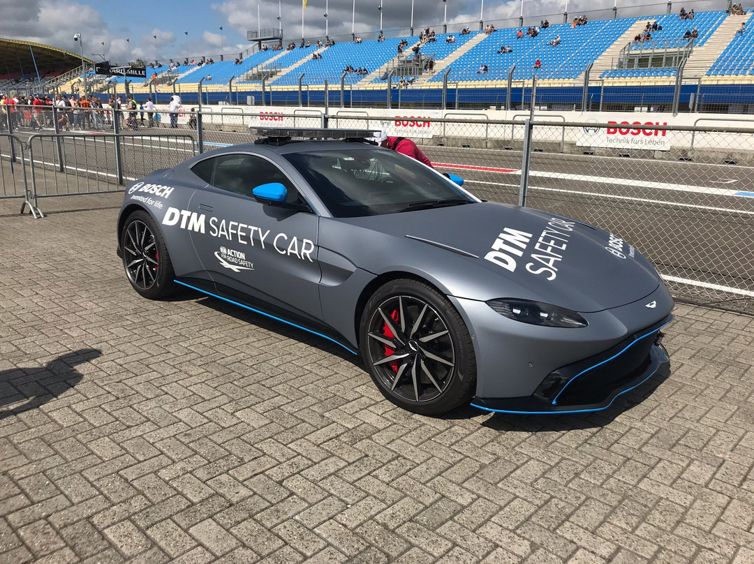 TT Races赛车跑道景点图片