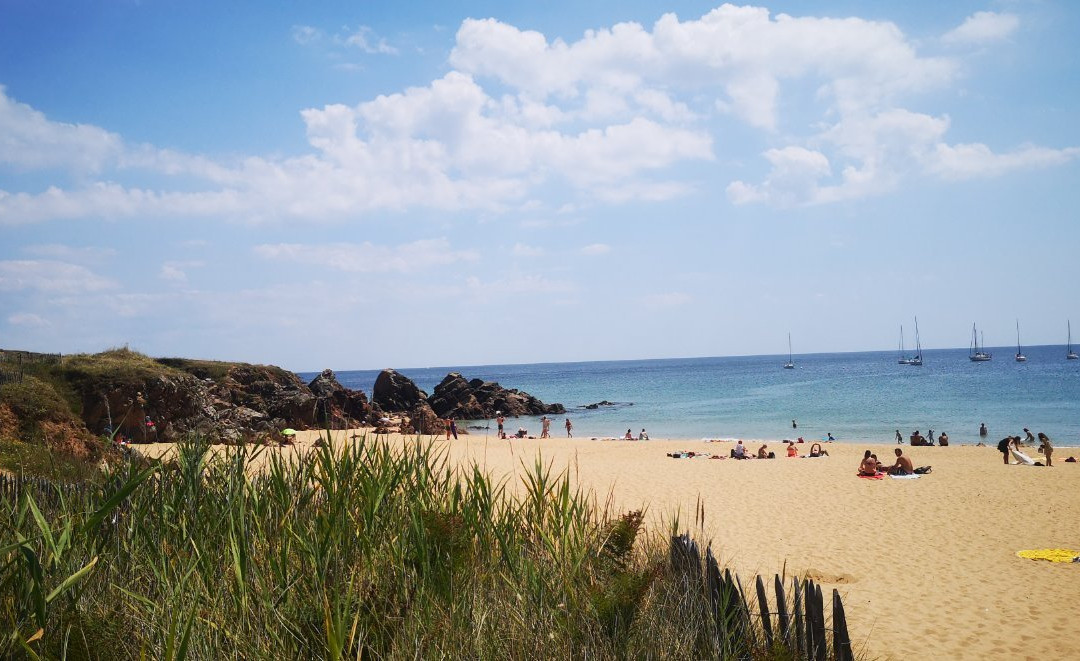Plage des Vieilles景点图片