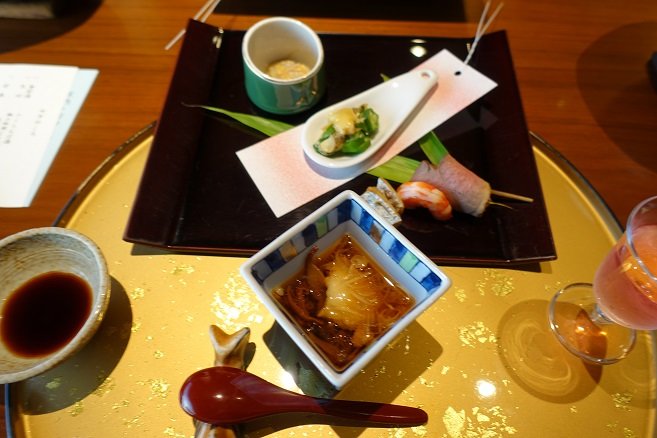 Yusuitei Isagoya-餐饮