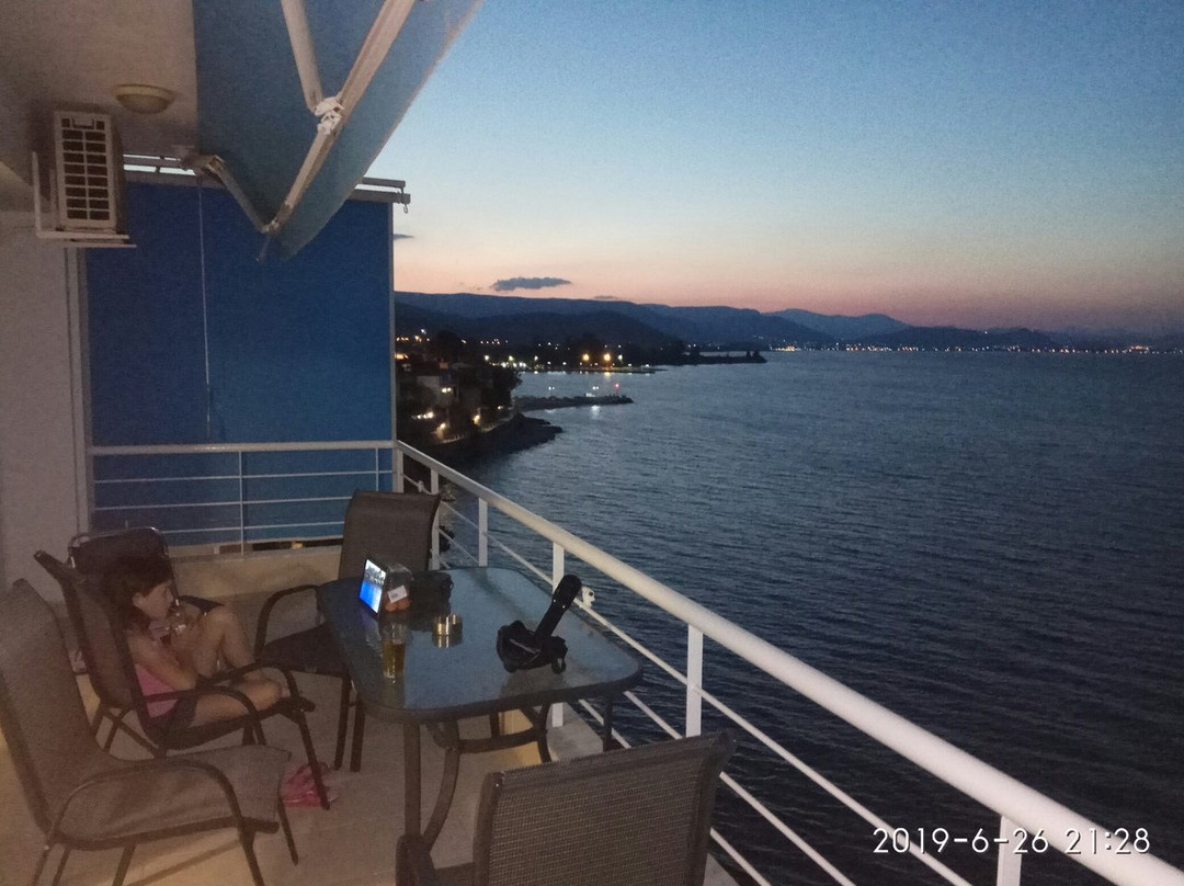 Kiveri Apartments主图