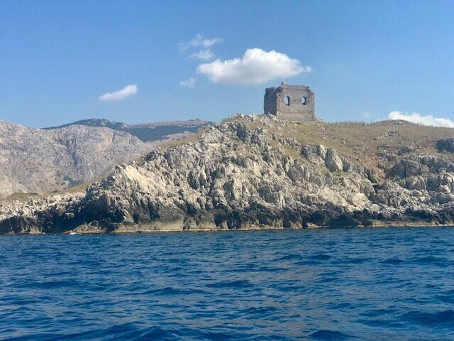 Excursioni in Barca Con Tony-Isola Delle Femmine必去景点