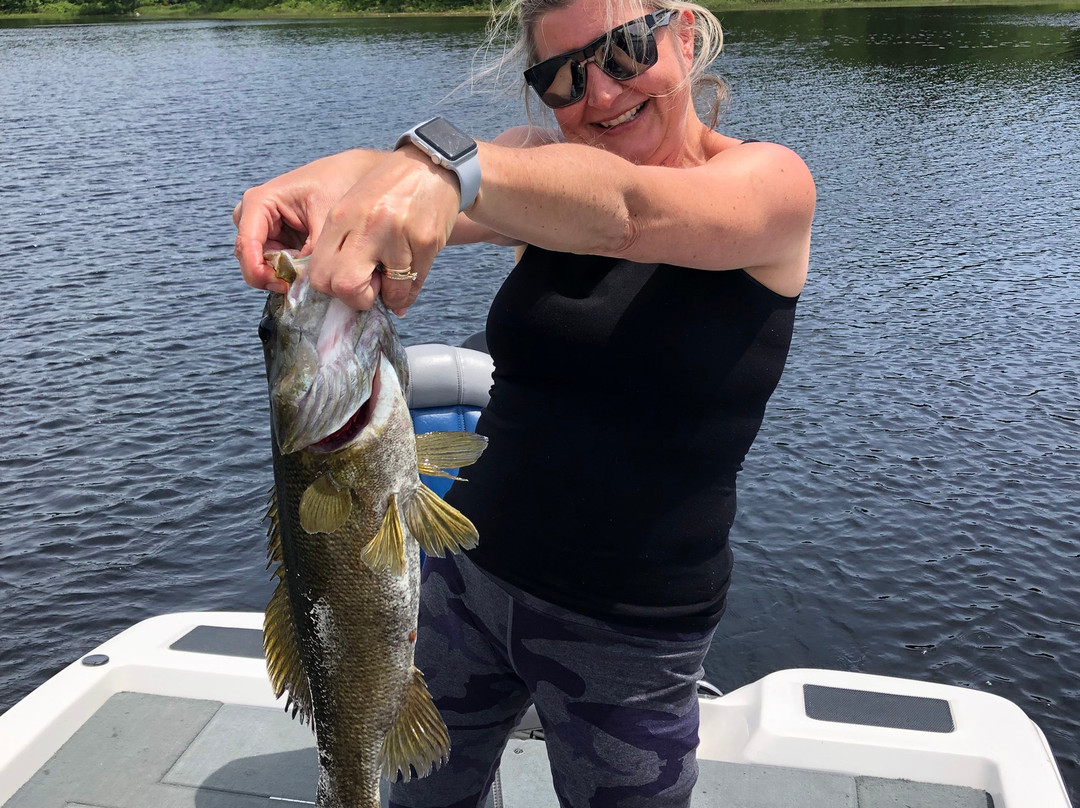 Peter Lavender Fishing Guide Services景点图片