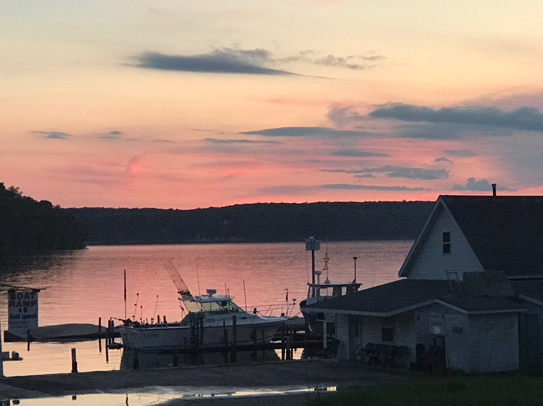 The Harbor Light Inn主图