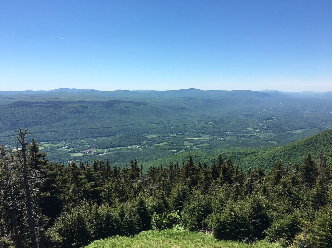 Mount Equinox Skyline Drive景点图片